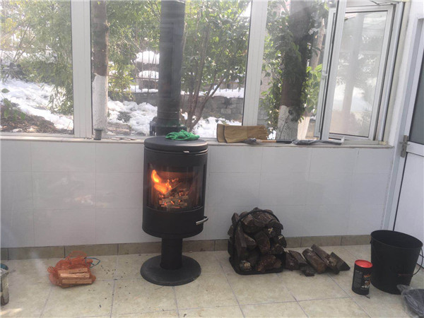 江蘇常州高成萊茵花苑真火壁爐安裝案例.jpg