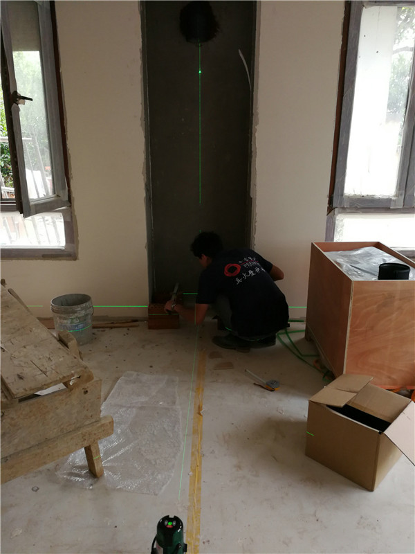江蘇南京瑪斯蘭德奔牛谷真火壁爐安裝案例.jpg