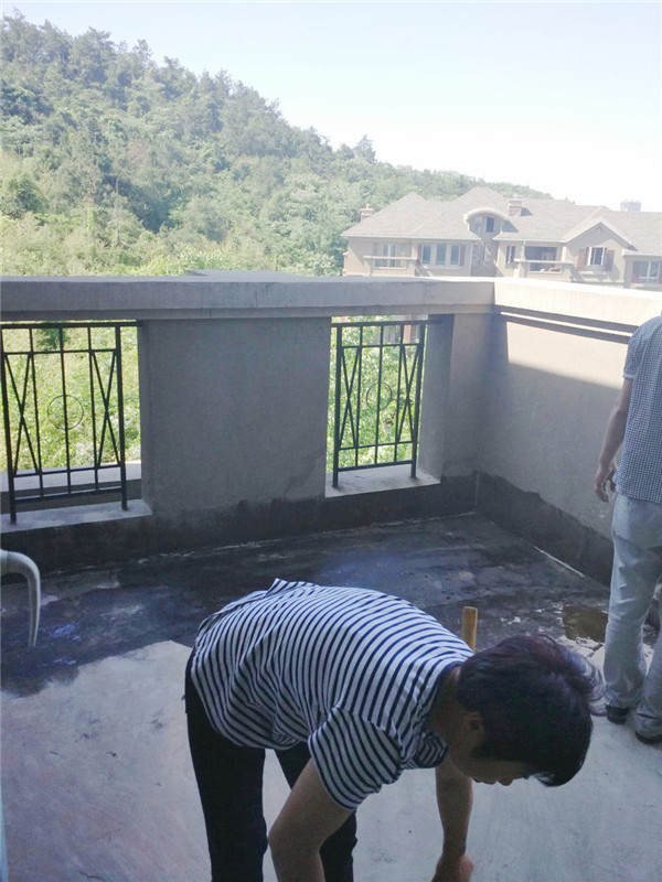 江蘇南京山水華門別墅園真火壁爐安裝效果圖.jpg