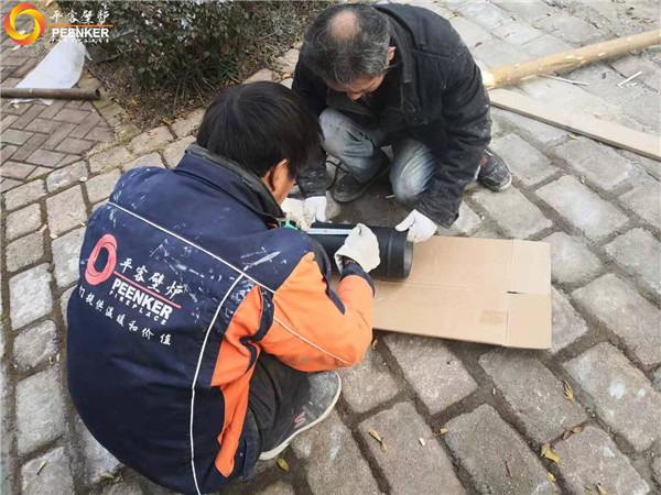 平客壁爐南京臥龍湖別墅真火壁爐安裝實(shí)拍.jpg
