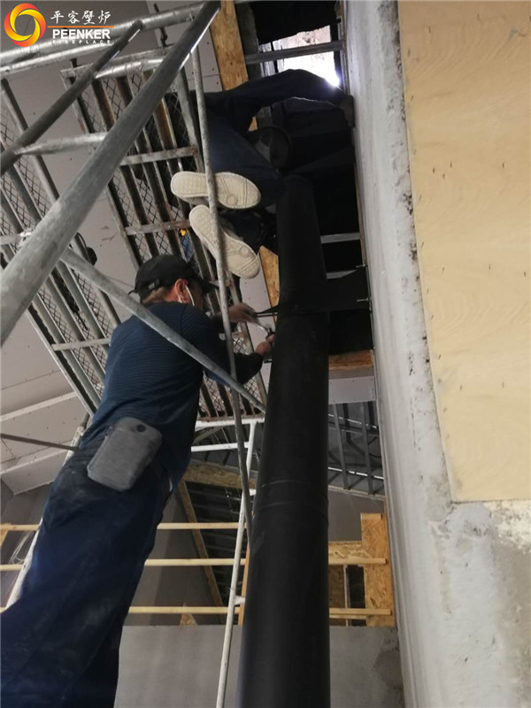長春萬科蘭喬圣菲別墅法國TOTEM真火壁爐安裝.jpg
