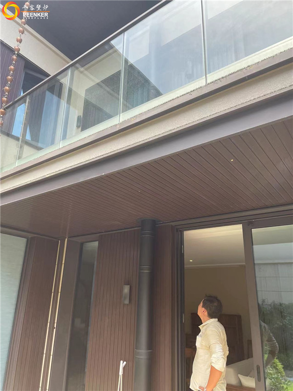 平客壁爐杭州萬(wàn)科郡西云臺(tái)丹麥壁爐Morso7943安裝.jpg