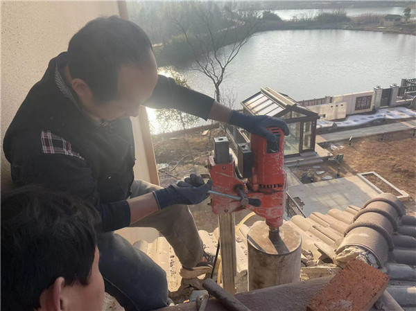 南京高德莊園別墅英國(guó)ESSE可做飯取暖壁爐安裝.jpg