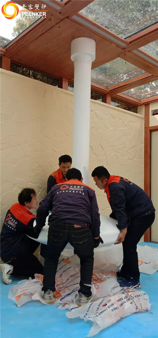 上海東郊花園別墅法國Focus懸掛壁爐安裝.jpg