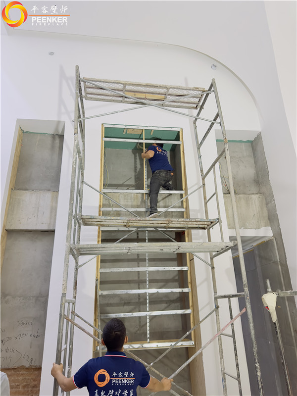 平客壁爐義烏自建別墅法國(guó)TOTEM嵌入式壁爐 901安裝.jpg