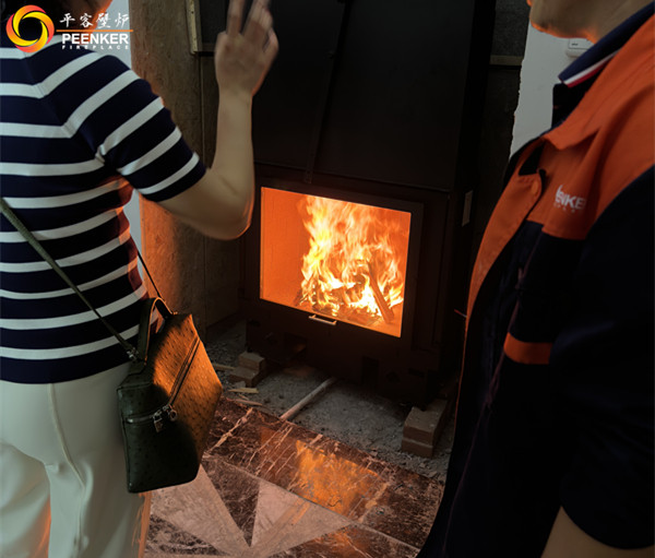 平客壁爐義烏自建別墅法國(guó)TOTEM嵌入式壁爐 901安裝.jpg