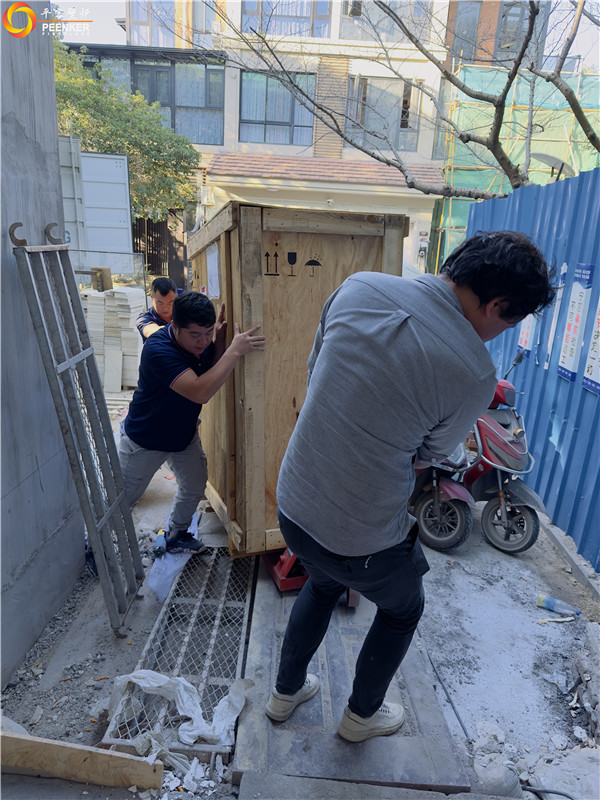 上海別墅法國TOTEM雙面壁爐安裝.jpg