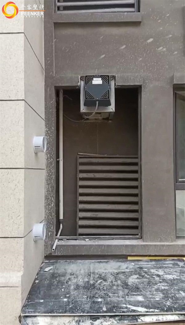太原晉陽府高層一樓丹麥Aduro A5+壁爐風(fēng)機(jī)安裝.jpg