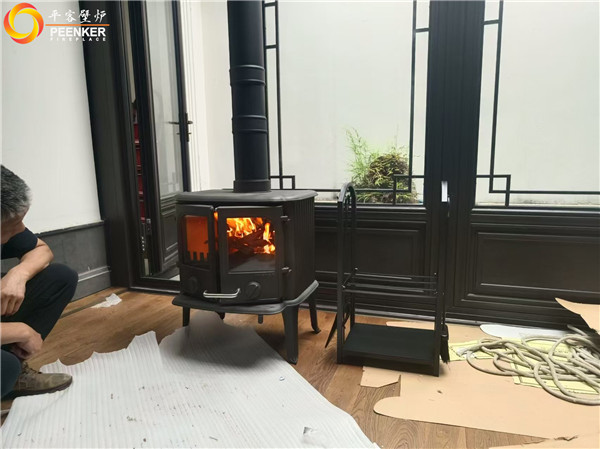 安吉桃花源陽(yáng)光房丹麥Morso 2110進(jìn)口壁爐安裝.jpg