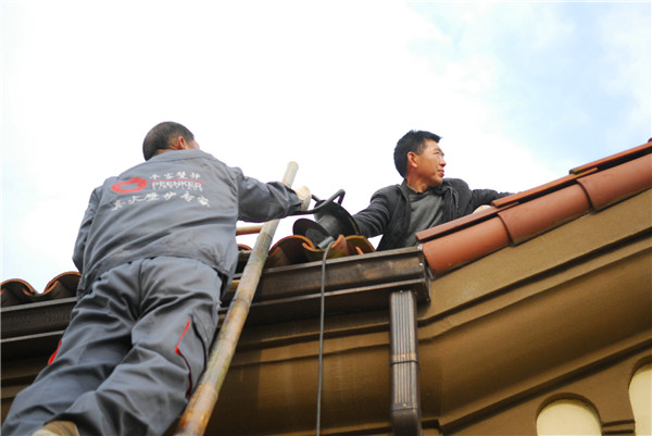 杭州青山湖玫瑰園真火壁爐安裝實例.jpg