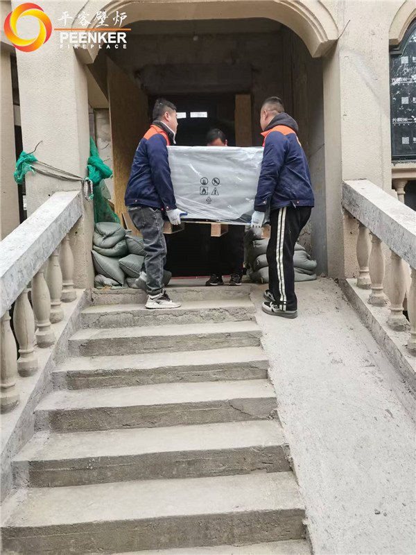 鎮(zhèn)江璽湖別墅英國fireline嵌入式壁爐安裝.jpg